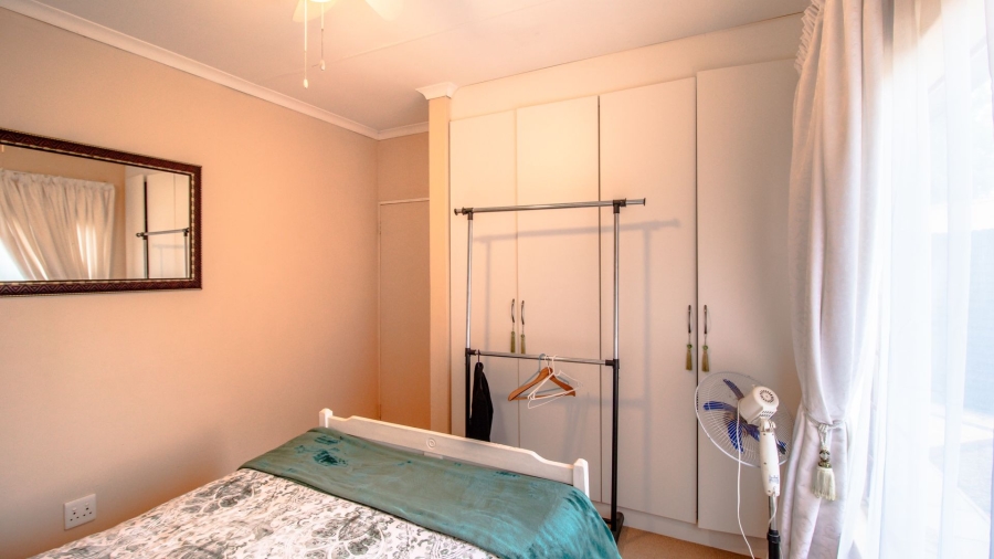 4 Bedroom Property for Sale in Olifantsnek North West